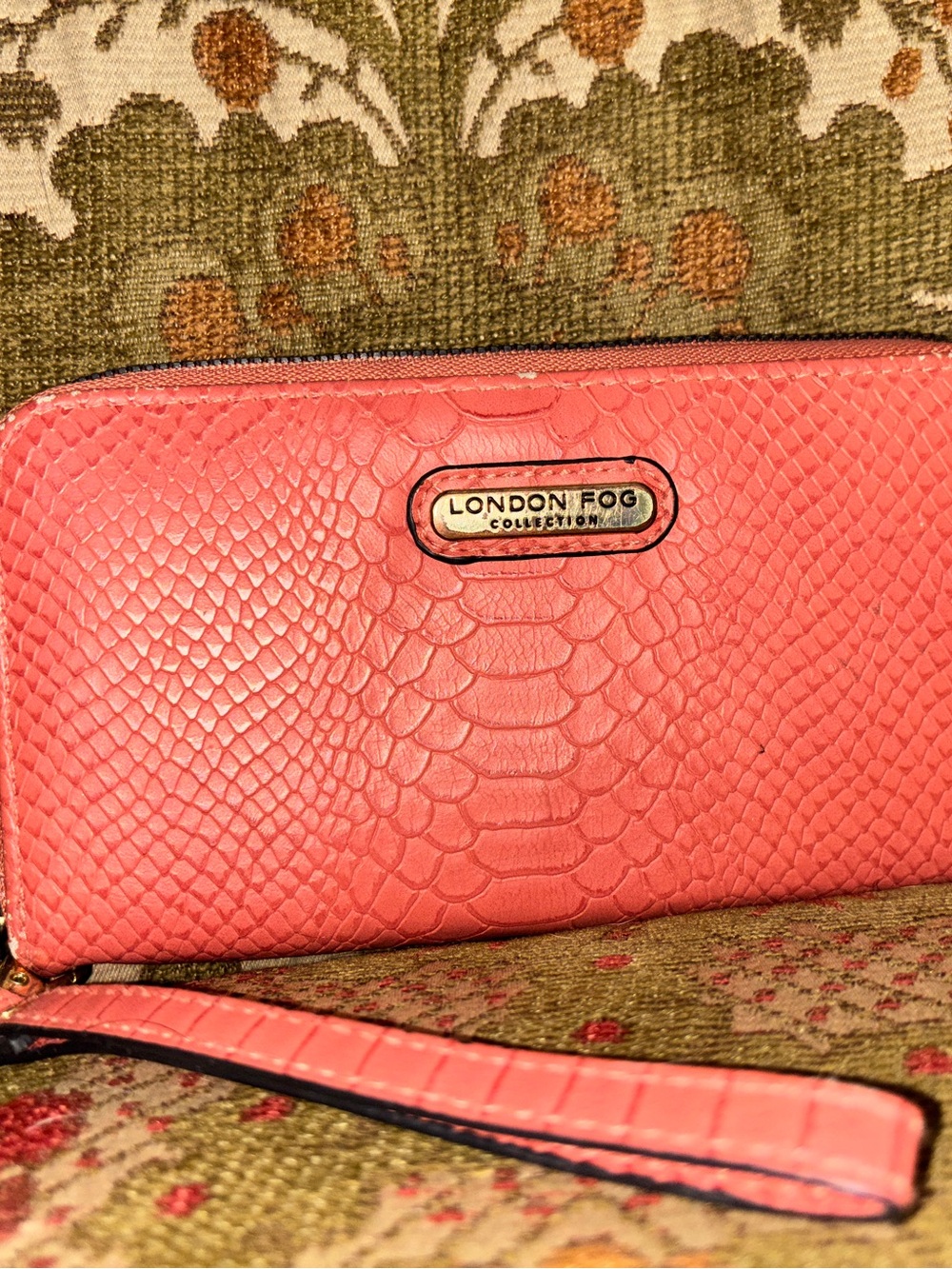 London Fog Coral Pink Textured Wristlet